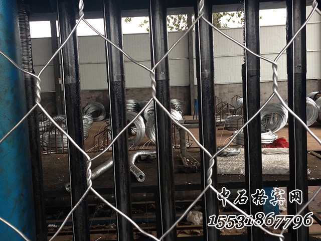 雙絞三擰熱鍍鋅賓格網石籠.jpg 雙絞三擰熱鍍鋅賓格網石籠.jpg