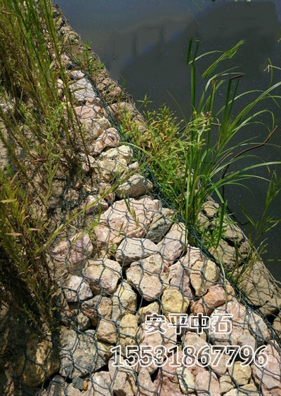 格賓石籠護(hù)岸 格賓石籠護(hù)岸