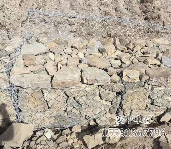 格賓網填裝.jpg 格賓網填裝.jpg